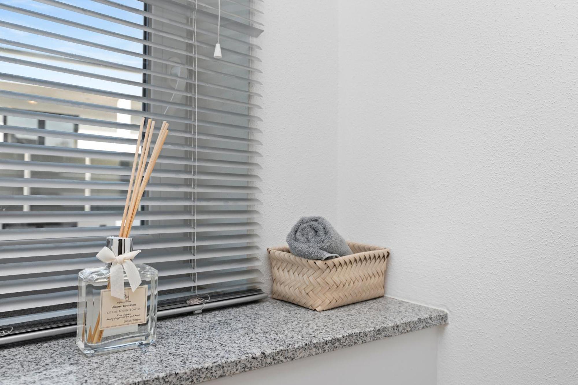Seeschilf Apartments In Friedrichshafen Phòng bức ảnh